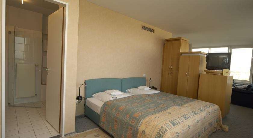 Hotel Alte Werft 4*